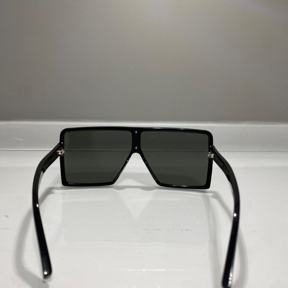 YSL Betty Sunglasses